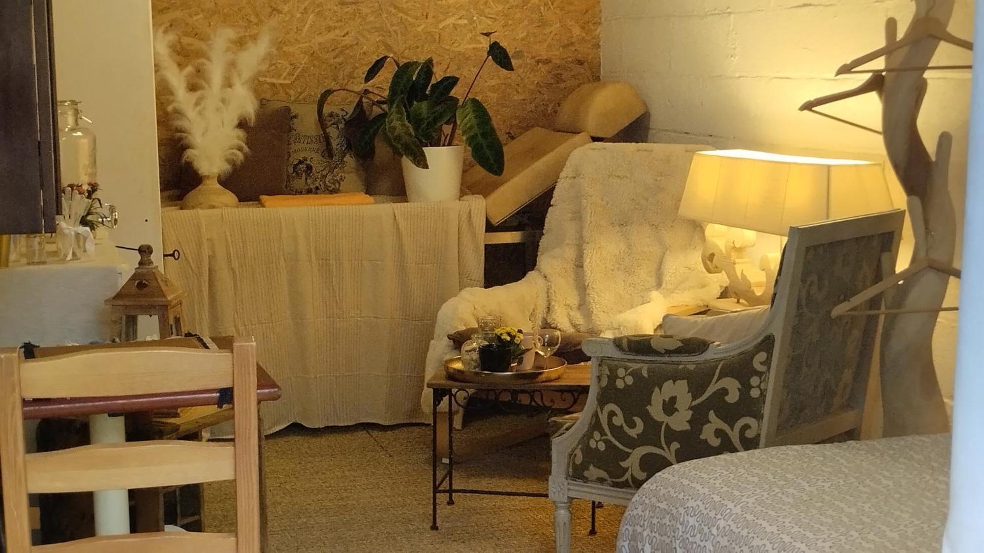 Le Laboratoire Shabby Chic De La Parfumerie Du Manoir Chavagne 外观 照片