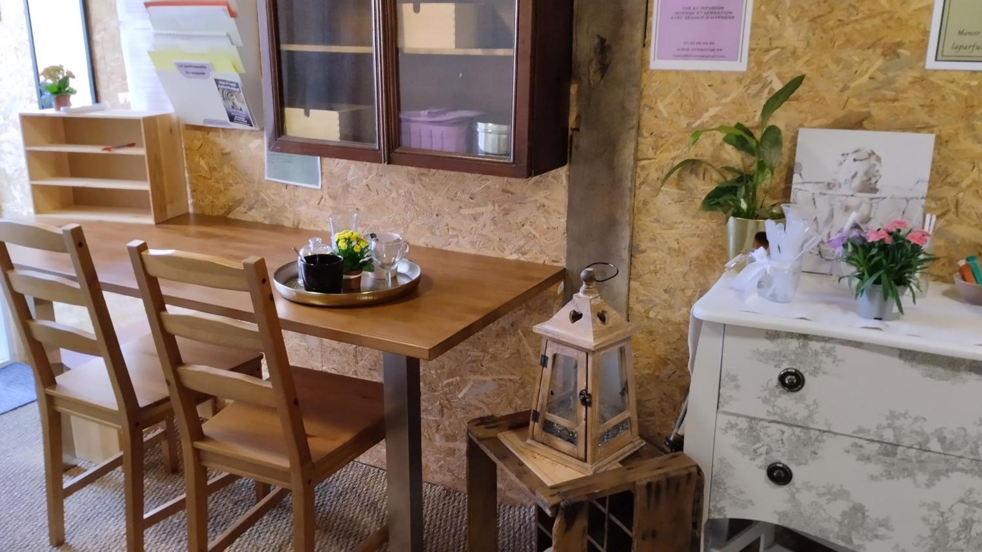 Le Laboratoire Shabby Chic De La Parfumerie Du Manoir Chavagne 外观 照片
